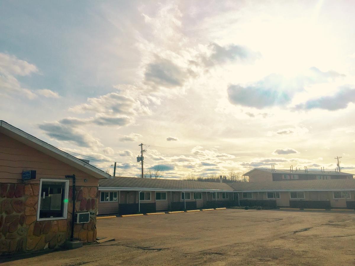 Hillcrest Motel Manning Екстериор снимка