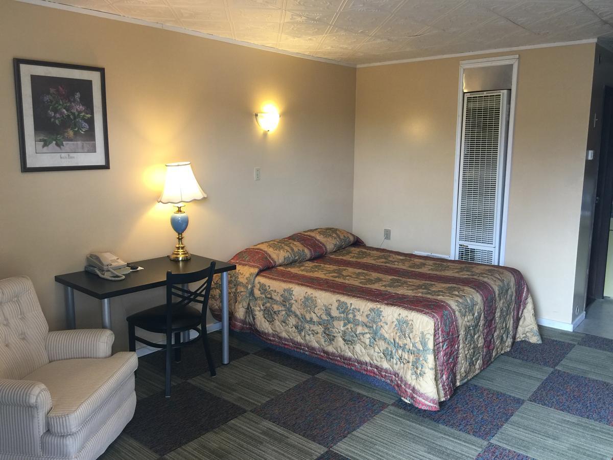 Hillcrest Motel Manning Екстериор снимка